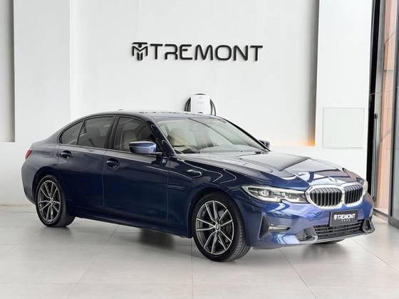 BMW 320i 2.0 16V TURBO GASOLINA SPORT AUTOMÁTICO